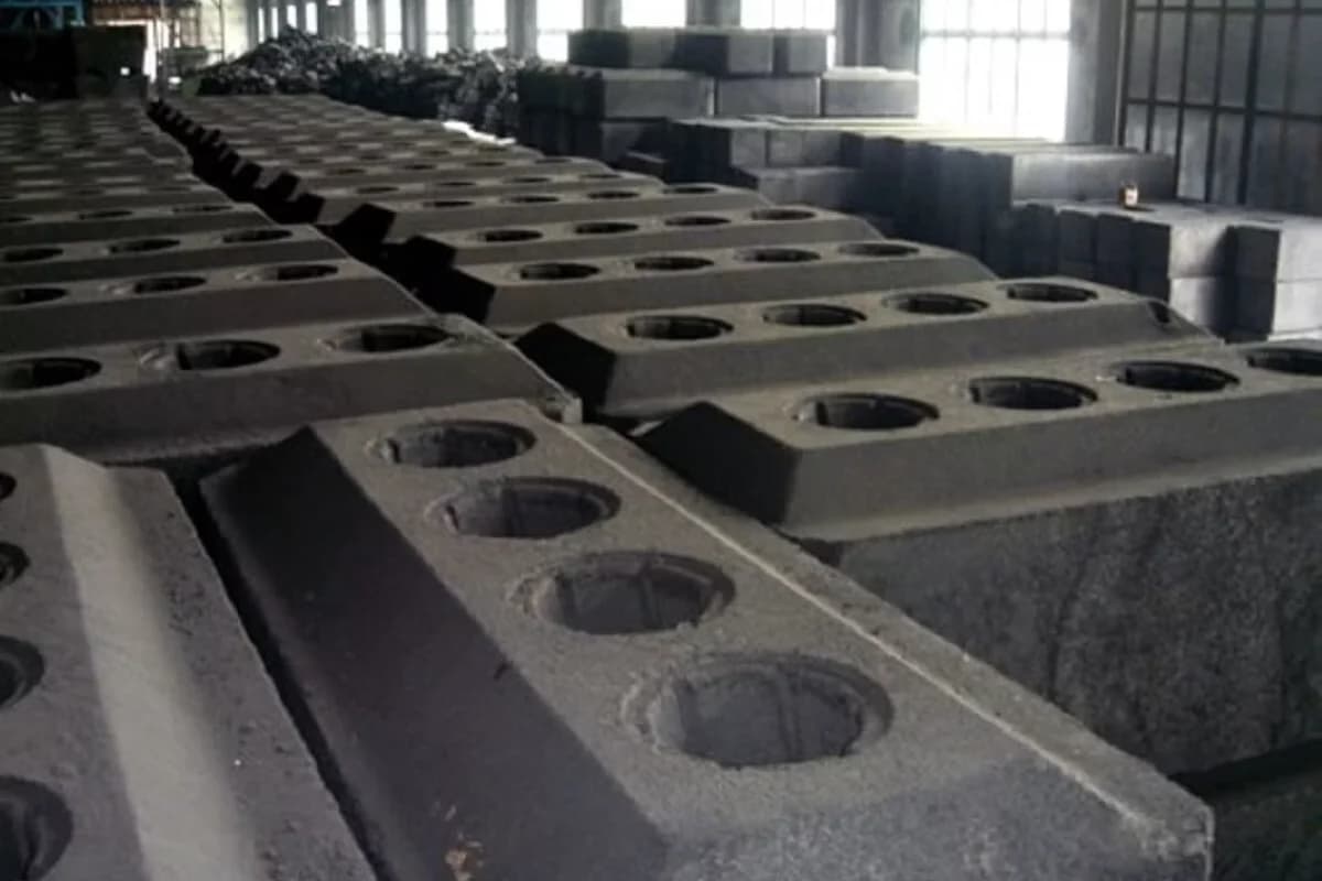 March prebaked anode prices surge, next month's prices may decline with weaker raw materials