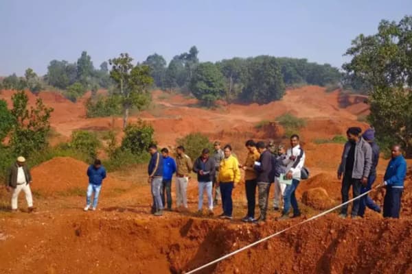 India: Gumla district administration targets illegal bauxite mining, files FIR against company