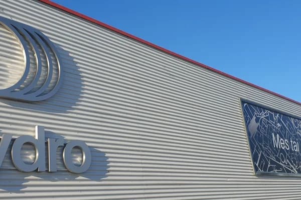 Hydro Extrusions signs agreement to sell its fabrication unit in Kaunas