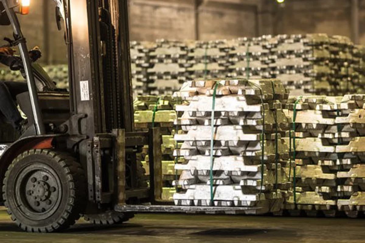 Vedanta cuts its aluminium ingot price by INR3500/t on Feb 1 in line with three consecutive LME price declines