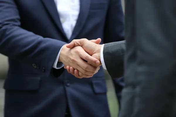 15-tonne anorthosite push meets Greenland security pact as AnorTech advances sustainable alumina