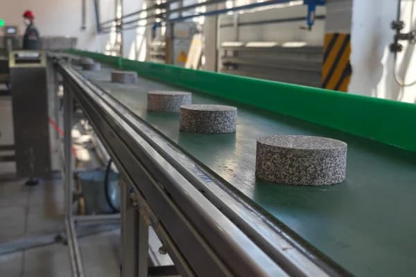 RUSAL launches import substitution project for alloying tablets used in aluminium production
