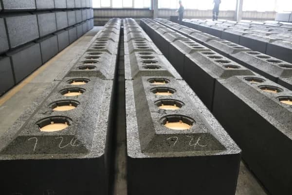 Demand resilience stands out amidst dual decline in production; prebaked anode supply may rebound slightly in July