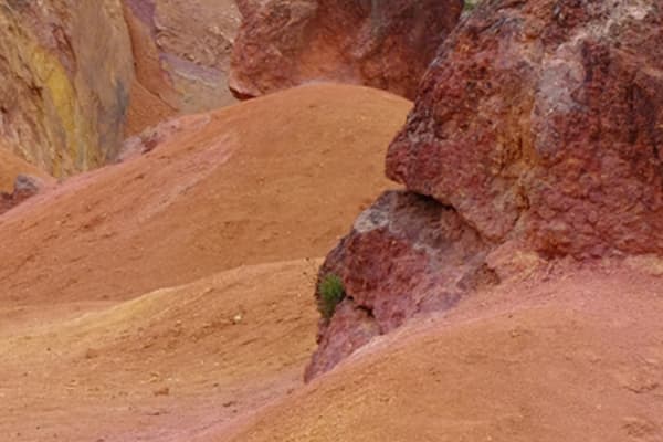 Zeotech signs bauxite clay offtake MoU with China’s MSI for 5-year