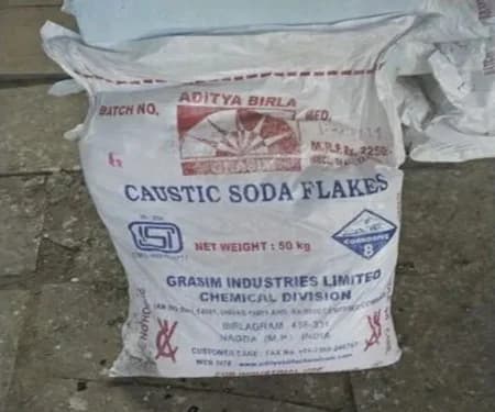Caustic Soda Flakes
