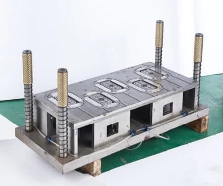 Two Cavity Aluminum Foil Container Mould