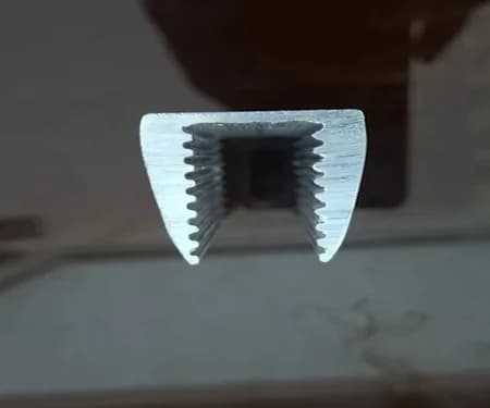 6063 Fish Bottom Aluminium Extrusion Profile