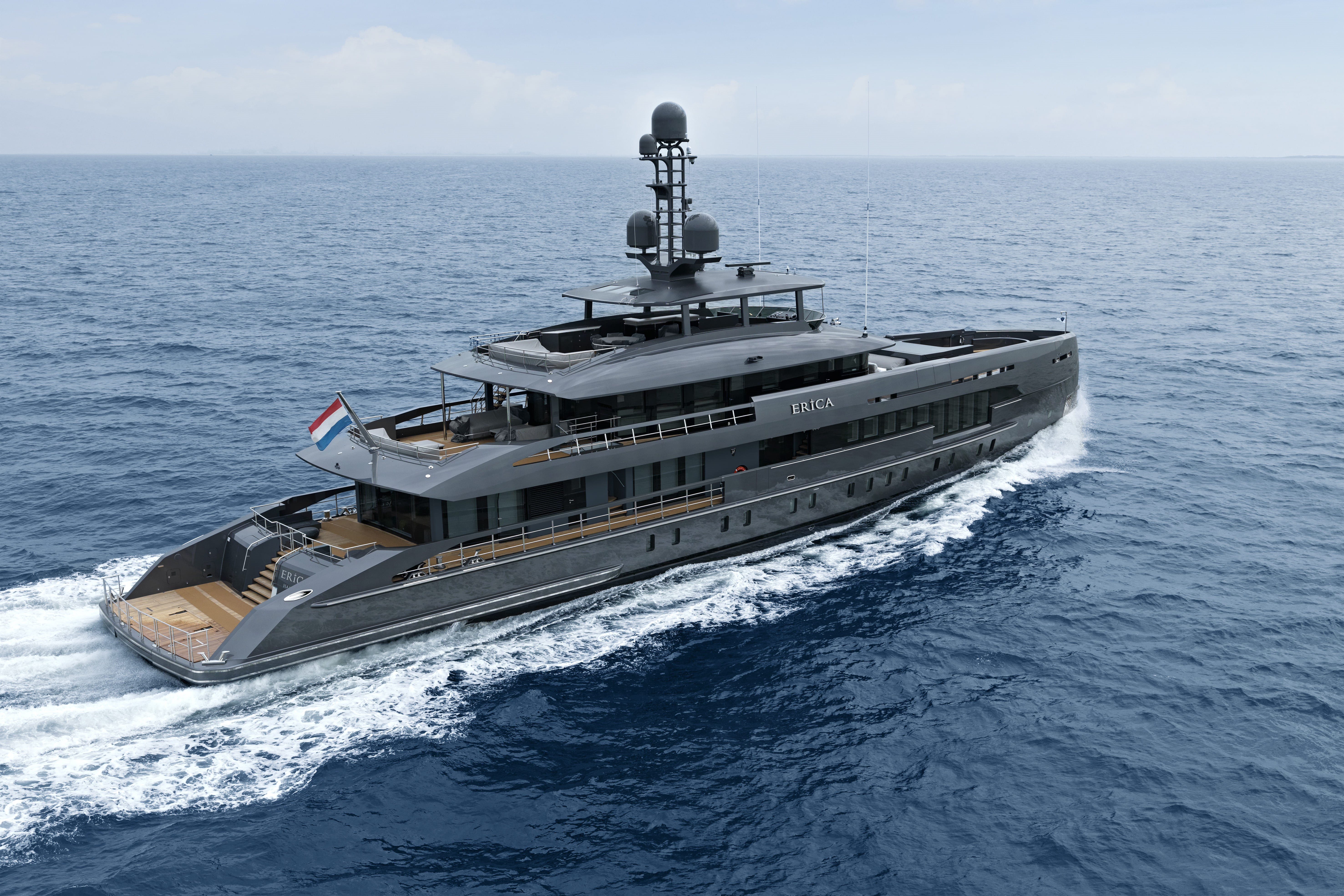 Heesen delivers Erica
