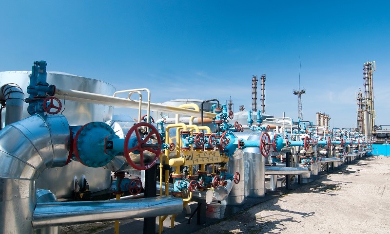 Equatorial Guinea Ministry of Mines signs first five mining contracts