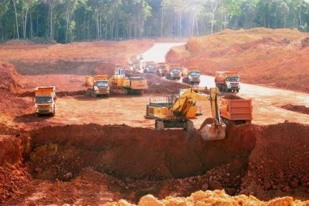 Abidjan exports its bauxite shipping