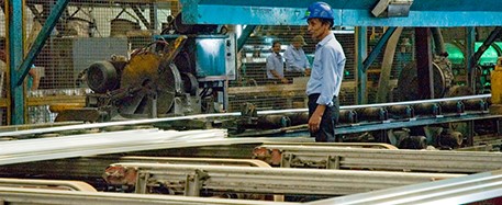 Maan Aluminium sees drop in profit
