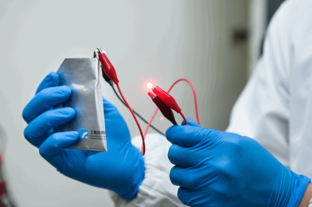 Aluminium ion batteries to replace Lithium-ion batteries