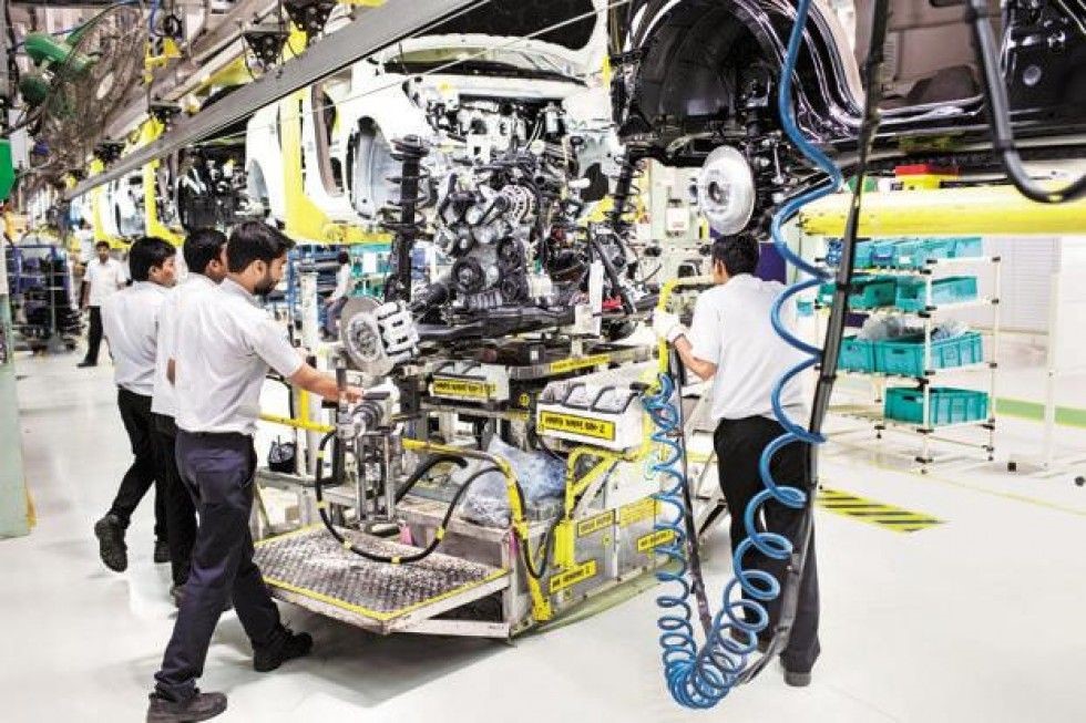 Indian auto comp industry must upskill employees to ensure smooth transition to electronic vehicles: Amitabh Kant