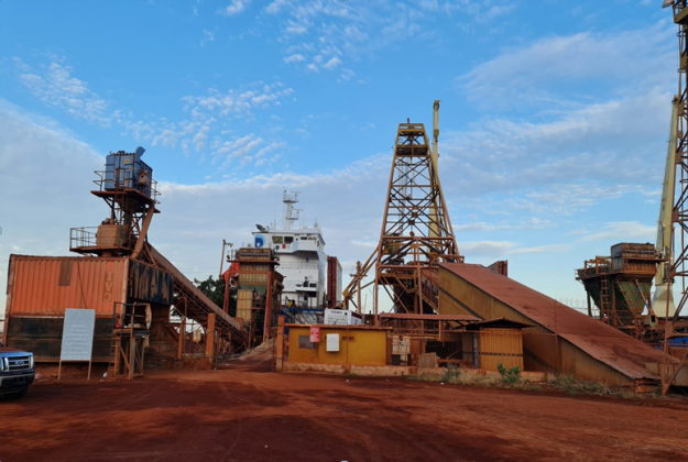 Bauxite mining resumes in Dominican Republic