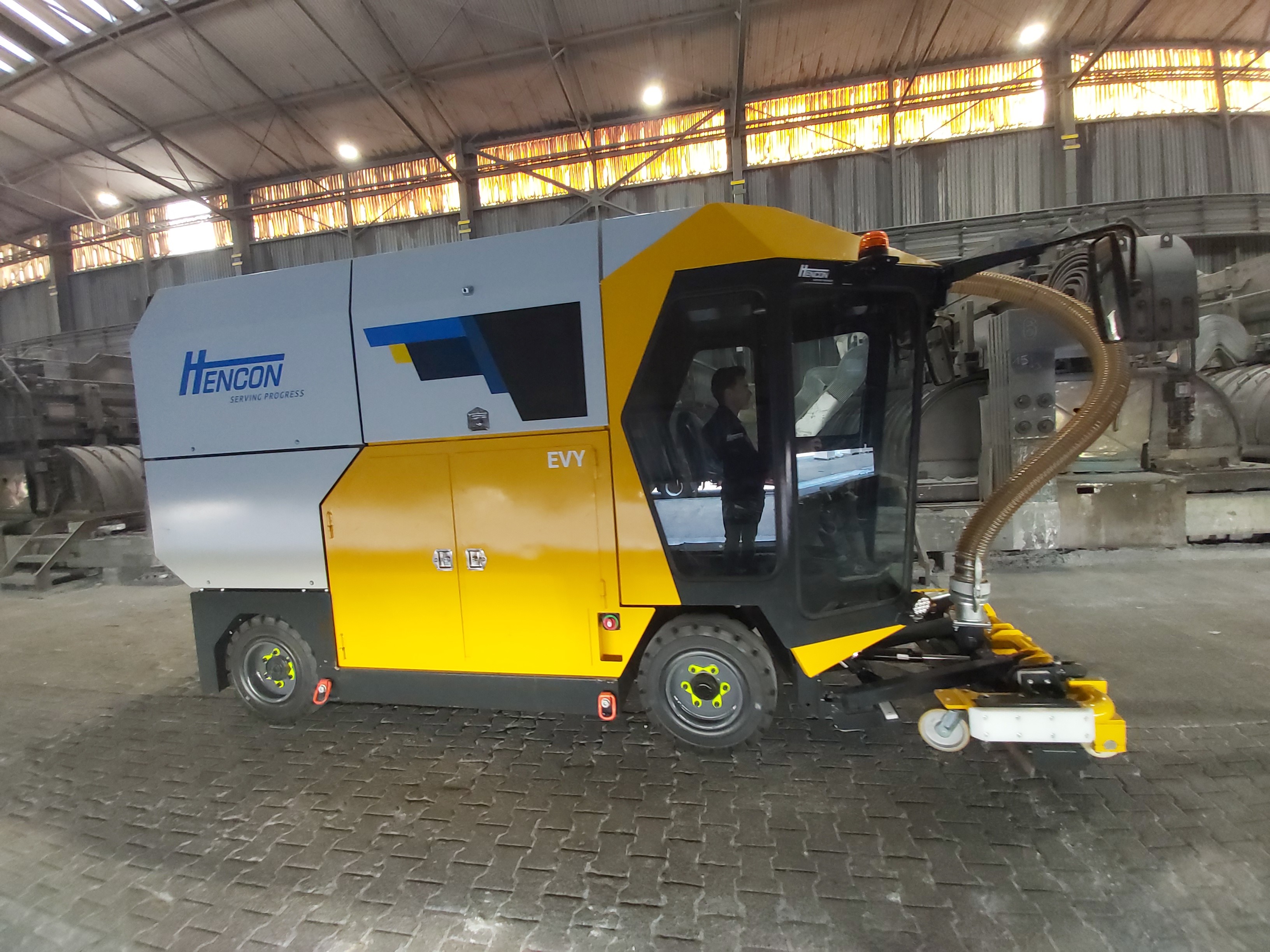 Hencon launch EVY