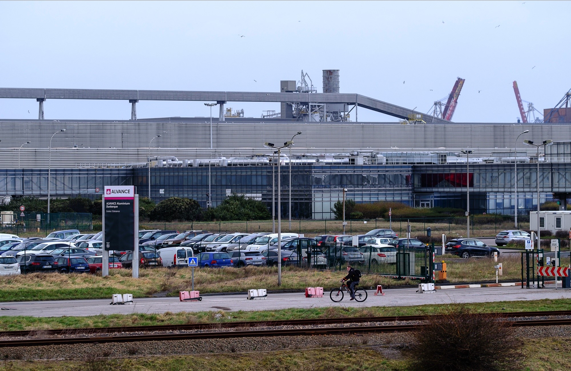 AIP takes over Dunkirk aluminium smelter