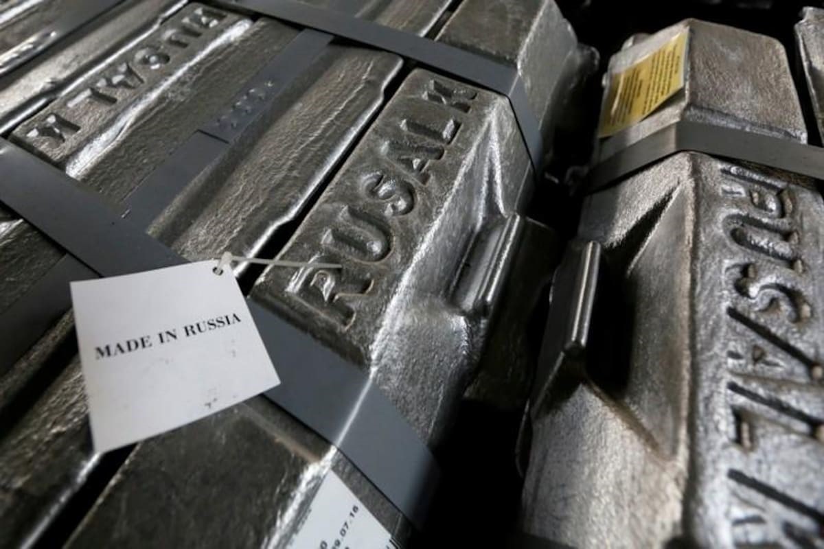 Hong Kong stock market regulators probing Rusal demerger plan