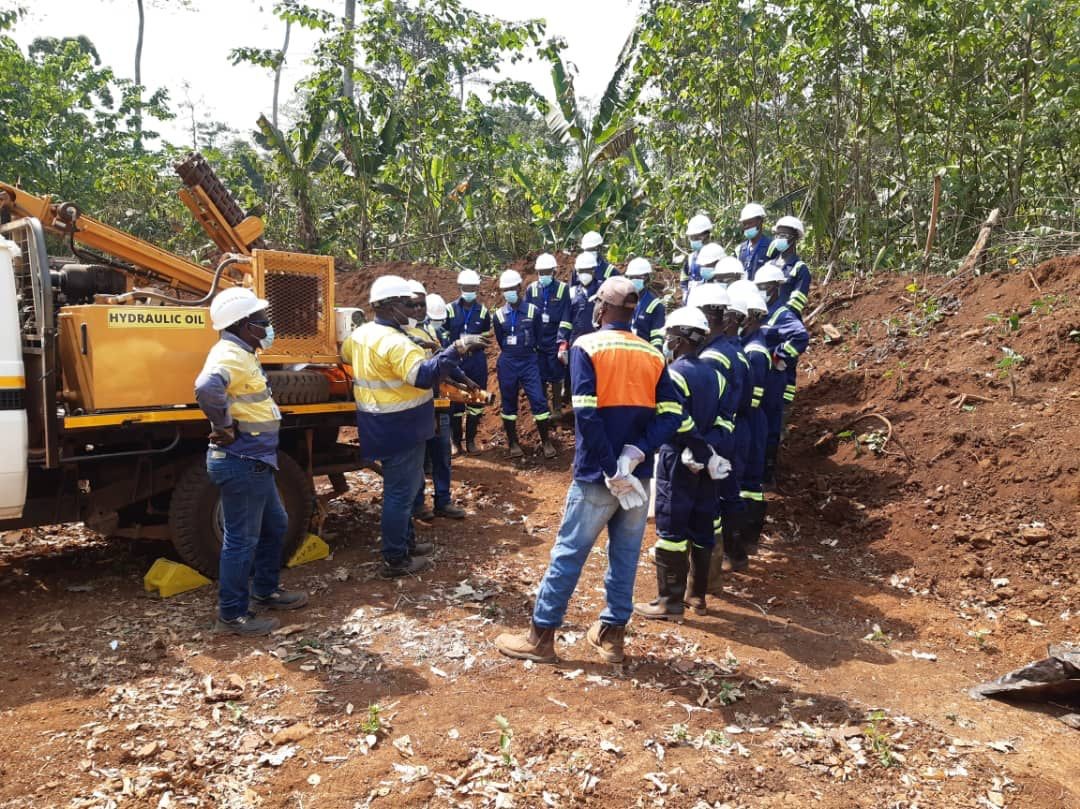 Ghana Official survey for commercial bauxite mining at Nyinahin