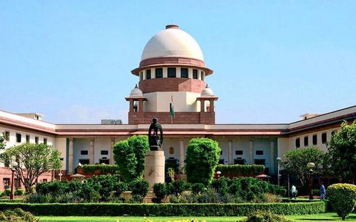 Attorney General pleads with Supreme Court for more time to respond to the settlement suggestion over alumina bid discord between two Indian aluminium giants 