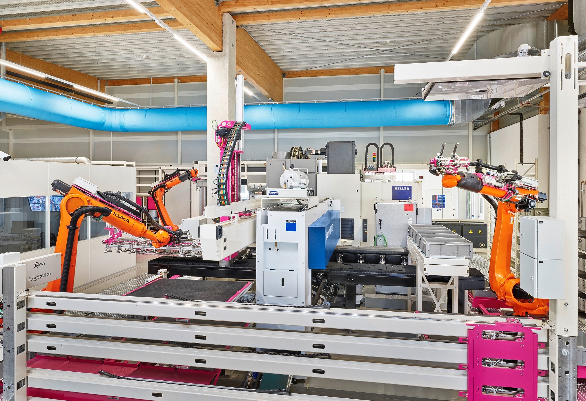 AMAG for the first time lets public enter their new CMI research centre and Smart Factory during the Long Night of Research 