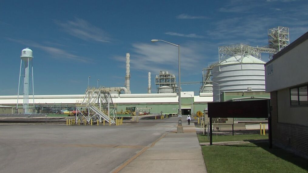 3-year power deal with Santee Cooper shields Century’s Mount Holly smelter from rising energy costs