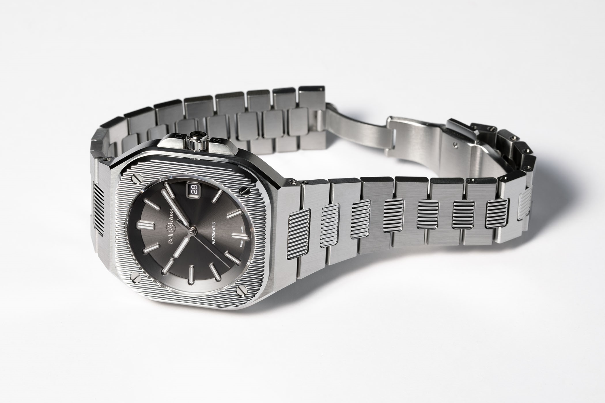 Bell & Ross introduces BR 05 Artline watches inspired by aviation aluminium