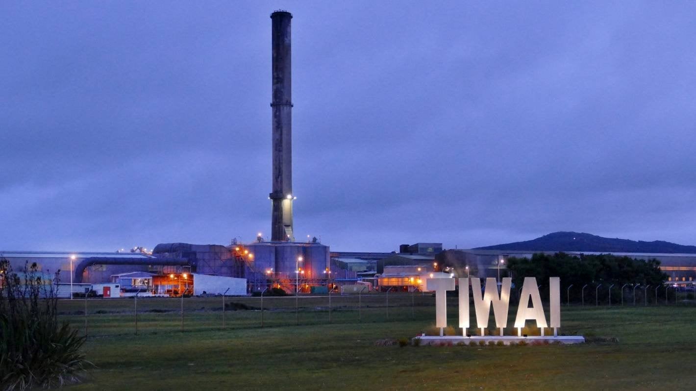 Tiwai Point aluminium smelter in talks with power companies to continue operations beyond 2024