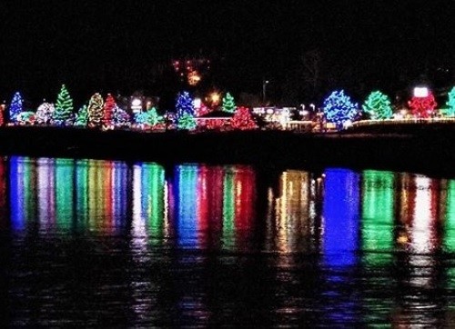 Riverview investing US$60k to replace copper with aluminium wires in holiday lights system , Alcircle News