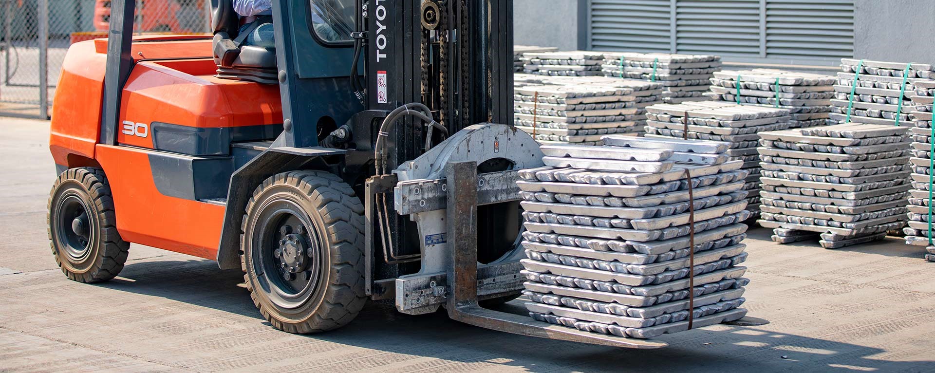 A00 aluminium ingot price in China grows by RMB80/t; Low carbon aluminium price went up by RMB95/t
