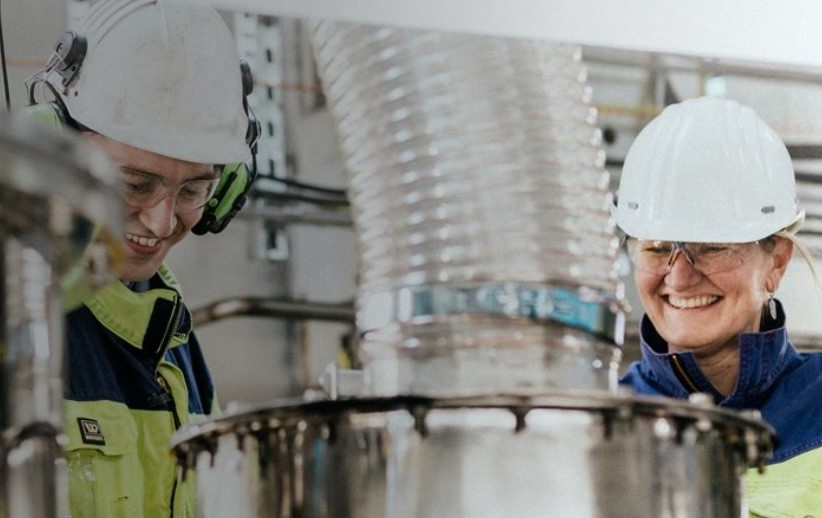 Hydro-owned Vianode to invest NOK 2 billion in its first industrial-scale plant for sustainable battery material at Herøya