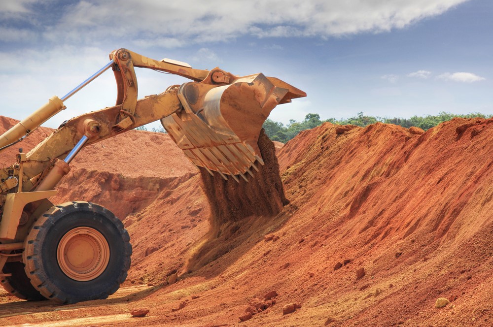 China's bauxite imports grow 9% M-o-M to 8.98 million tonnes, with Guinea the top supplier