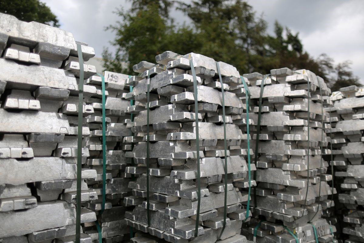 China’s A00 aluminium ingot price gains RMB110/t to RMB18,440/t; Average alumina price moves down by RMB4/t