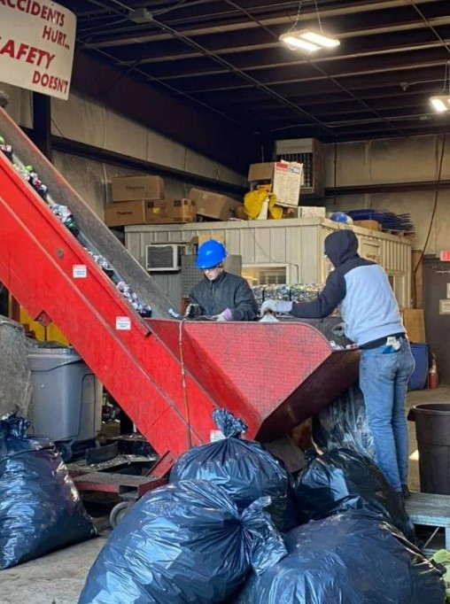 A&W Iron and Metal to celebrate earth week by recycling aluminium cans