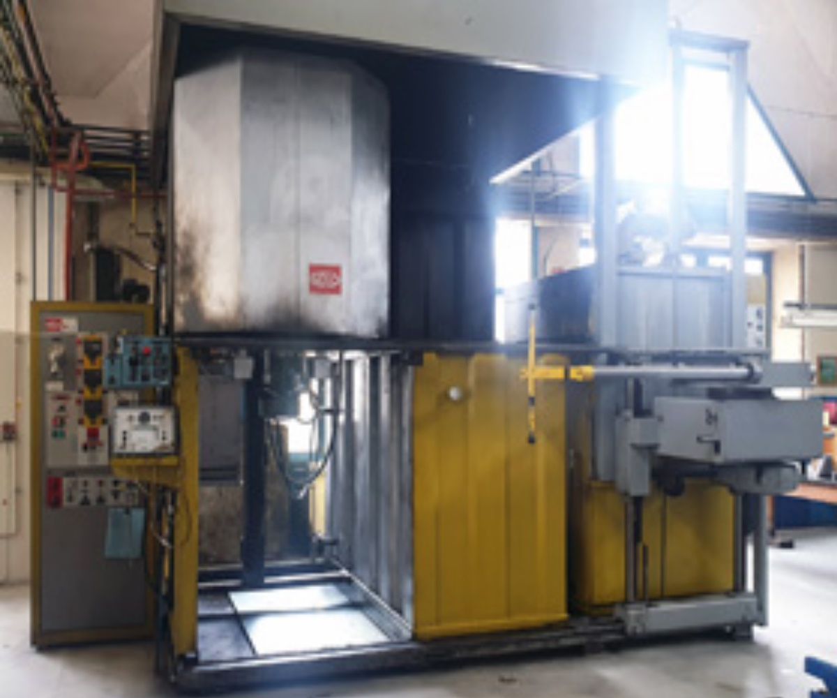 Aluminium furnace