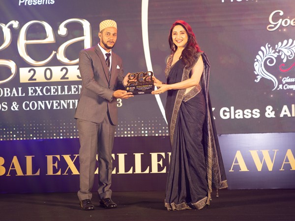 A.K. Glass & Aluminium Works receives the Global Excellence Award 2023 