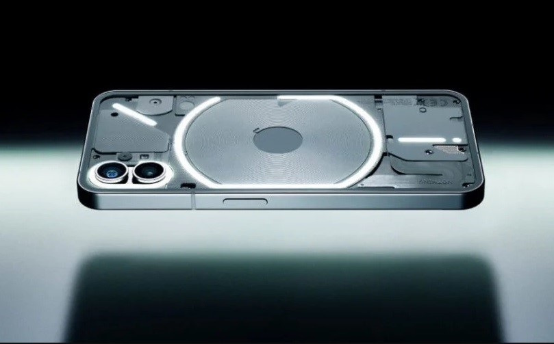 Nothing (2) features 100% recycled aluminium and a lower carbon footprint