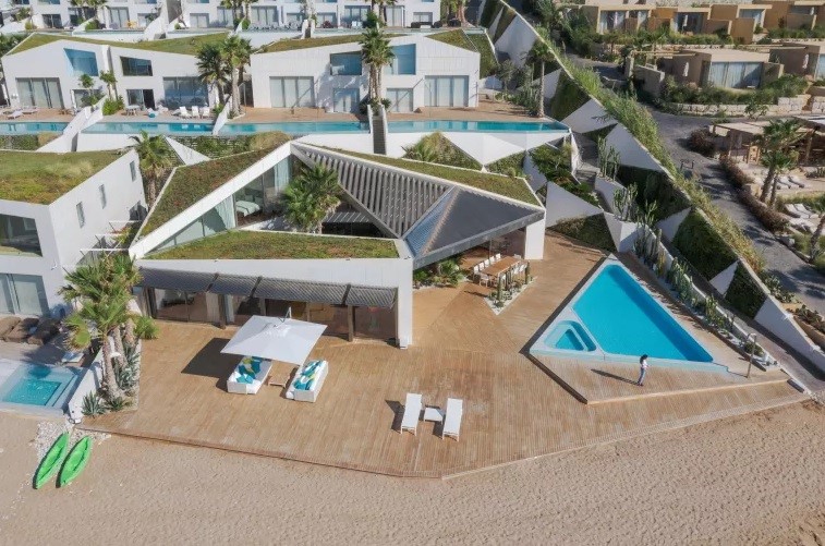Green roof and aluminium trellis surround Villa Papillon in Batroun