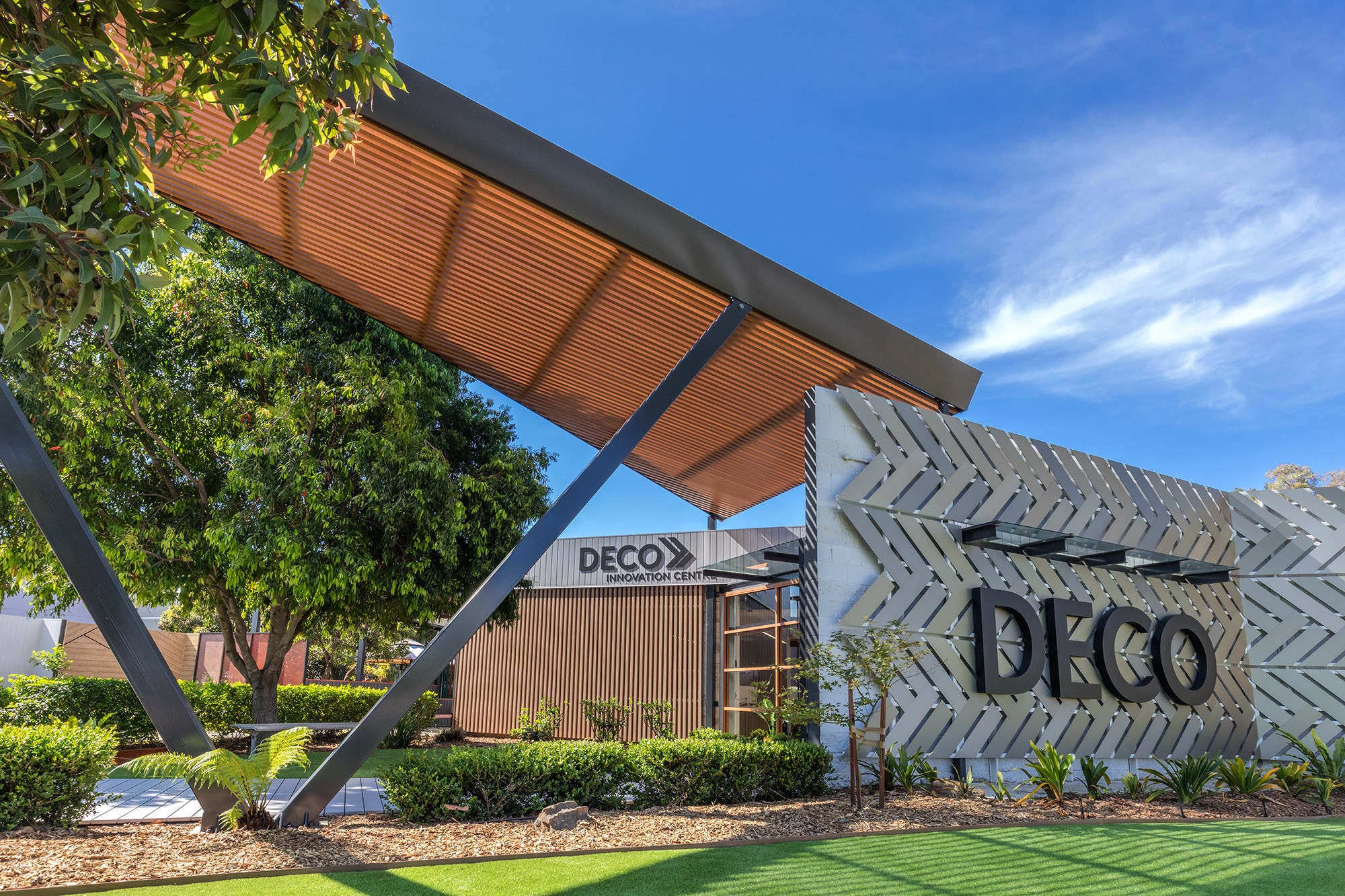 Deco Australia receives Qualicoat Seaside Licence for its aluminium building products