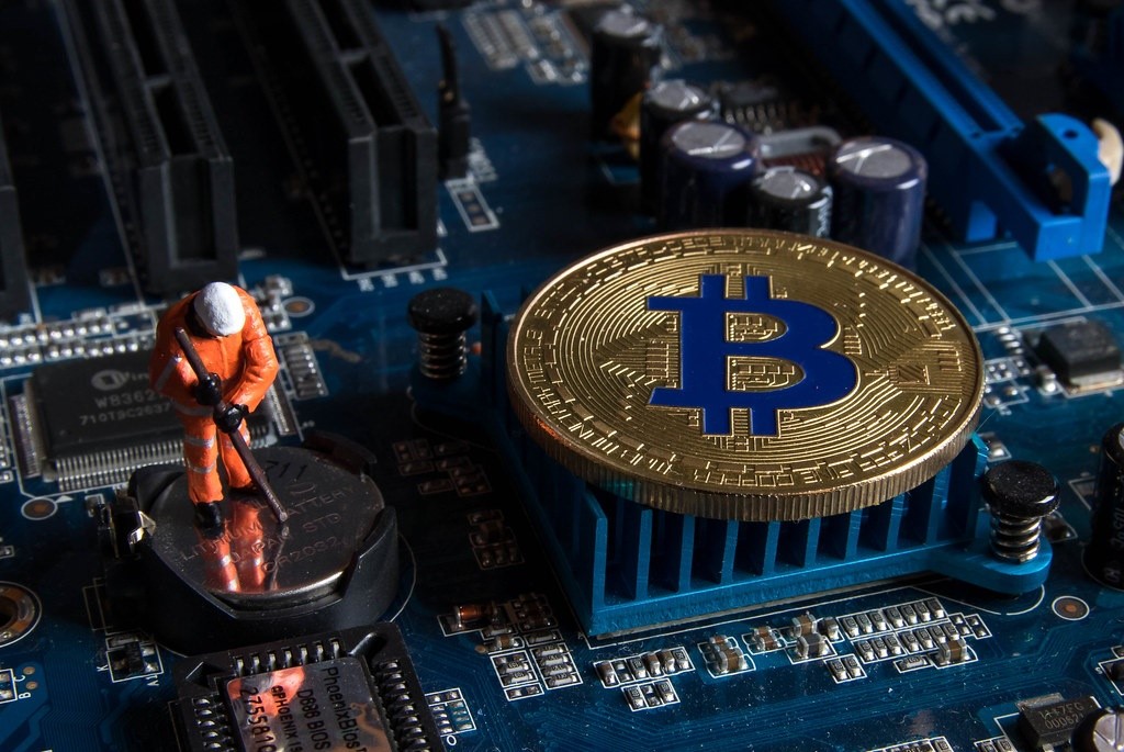 Benevolence of aluminium in the Cryptocurrency mining industry