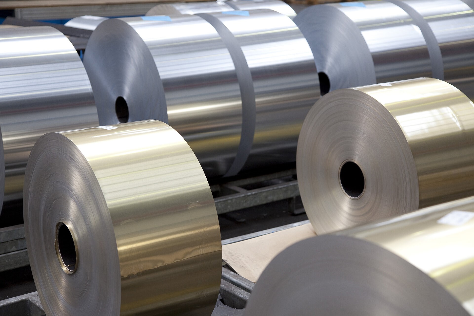 Guizhou Gui Aluminum New Materials announces completion of its rolling mill ribbon project