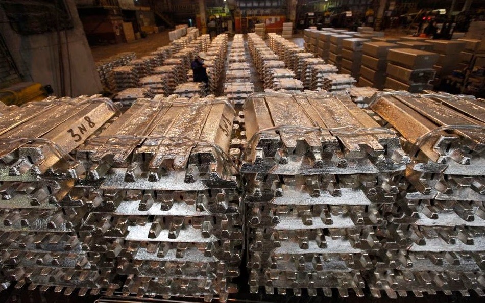 SMM A00 aluminium ingot price surges RMB920/t Y-o-Y with RMB20/t slump today; Low-carbon aluminium price sheds RMB16/t