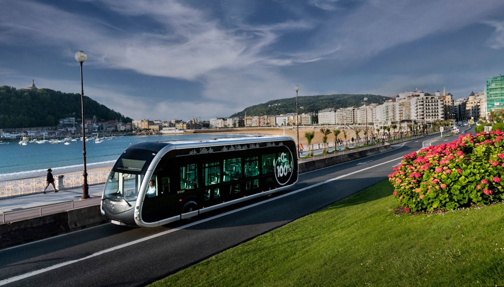 Irizar e-mobility plans to roll out vehicles featuring Hydro’s recycled aluminium manufactured with green hydrogen