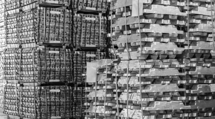 China’s A00 aluminium ingot price ascends by RMB110/t to RMB 10,050/t; Low carbon aluminium price hikes to RMB19,898/t