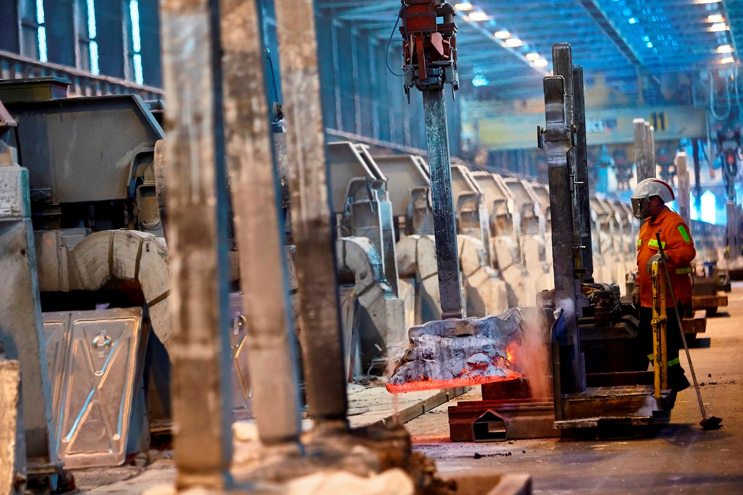 Australia’s biggest aluminium smelter braces itself for a complete clean energy transformation