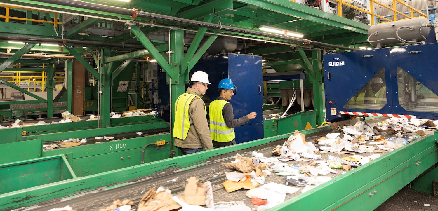 Recycling revolution: Amazon's Climate Pledge Fund backs AI sorting technology by Glacier 