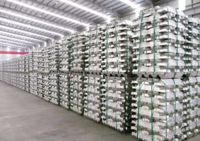 China’s A00 aluminium ingot price gains RMB870/t Y-o-Y; Low carbon aluminium price hikes to RMB20,288/t