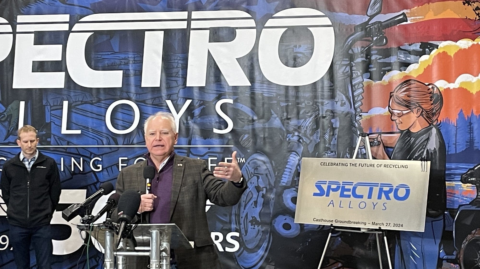 Governor Tim Walz unveils $71 million recycling plant expansion in Rosemount