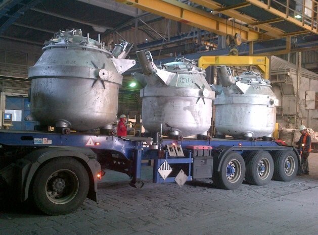 China transporting more molten aluminium