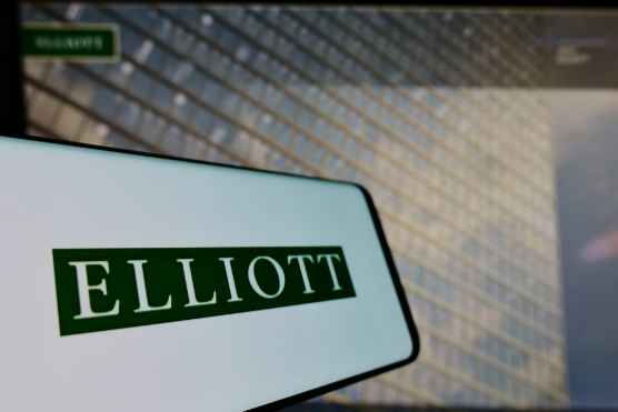 Elliott Management secures significant stake in Sumitomo Corp., Warren Buffett's pick