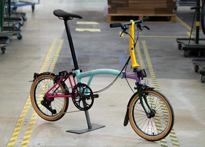 Pedalling towards net zero with world’s first bicycle rim featuring Hydro CIRCAL 100R
